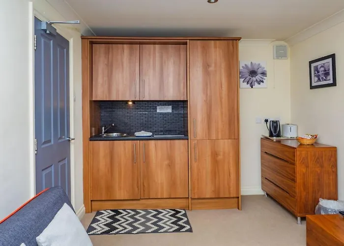 Bagshaw Lodge