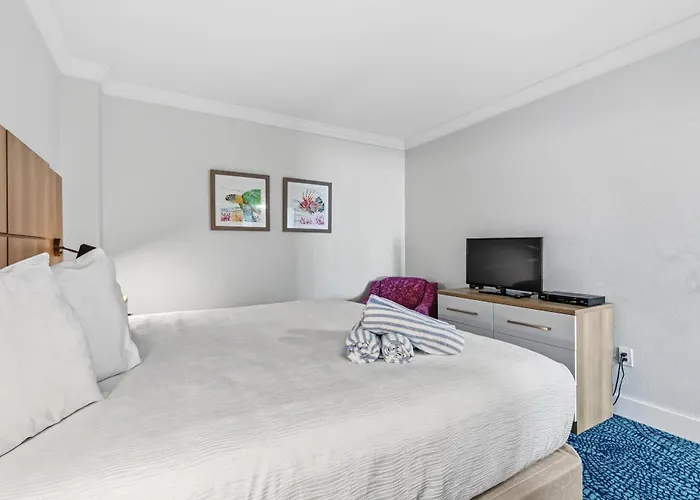 Coconut Malorie Resort Ocean City, Ascend Collection