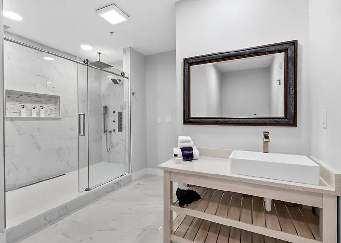 Coconut Malorie Resort Ocean City, Ascend Collection