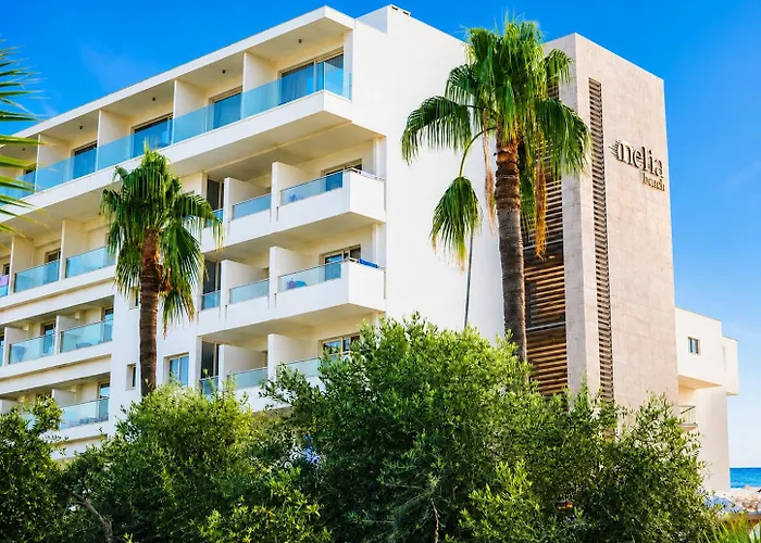 Nelia Beach Hotel & Spa