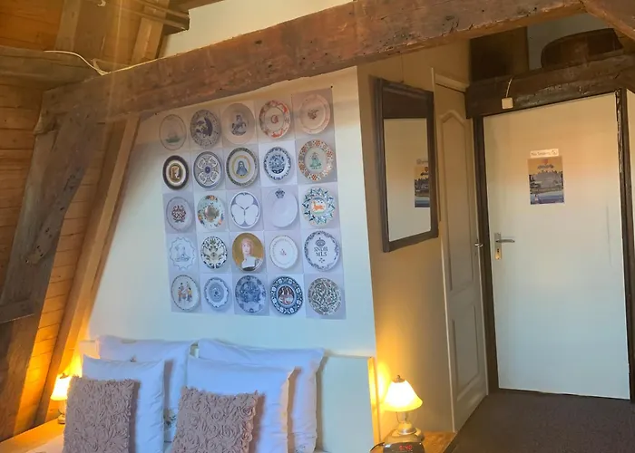 Central Guest House