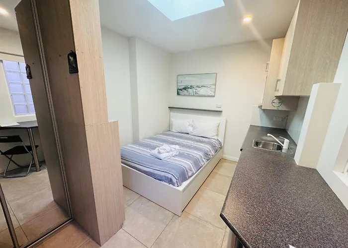 Guests house Randwick City Lodge 2