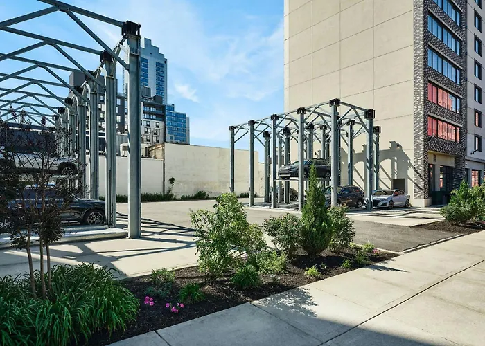 Springhill Suites By Marriott New York Queens