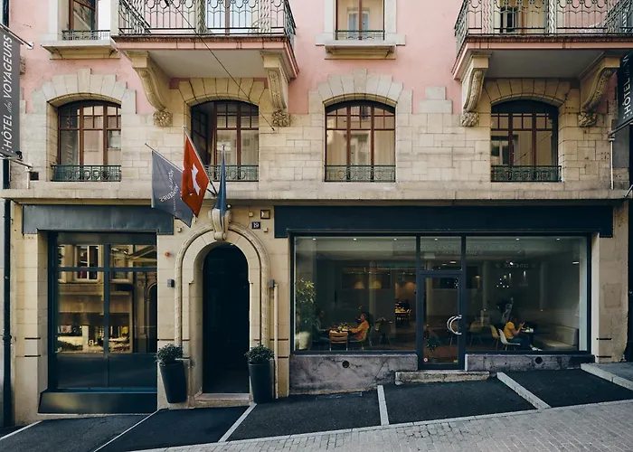 Des Voyageurs Boutique