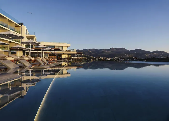 Niko Seaside Resort Mgallery (Adults Only)