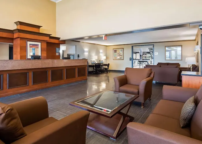 Best Western -Montreal & Conference Centre