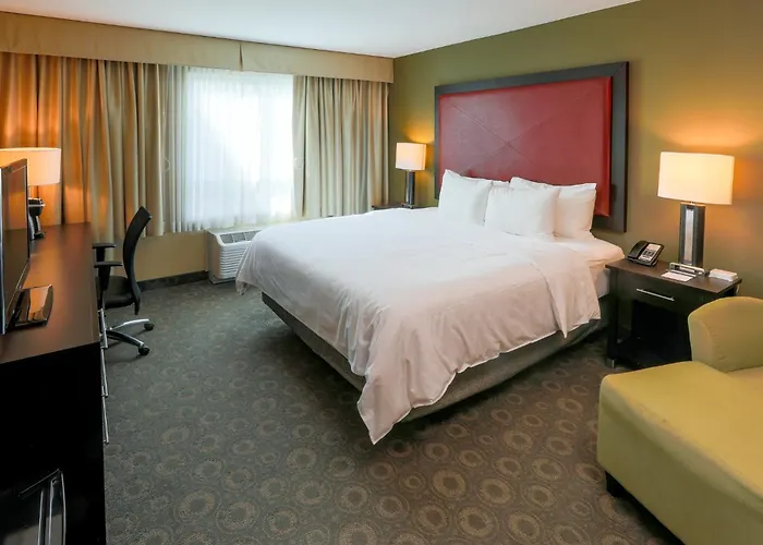 Crowne Plaza Galleria Area By Ihg