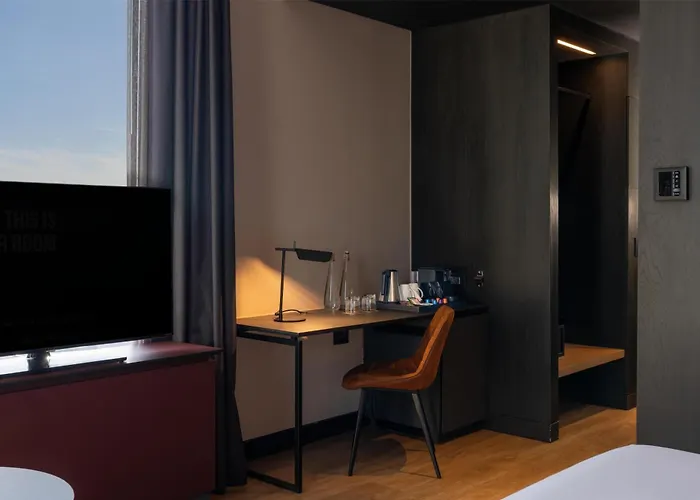 Radisson Red Hotel Johannesburg Rosebank