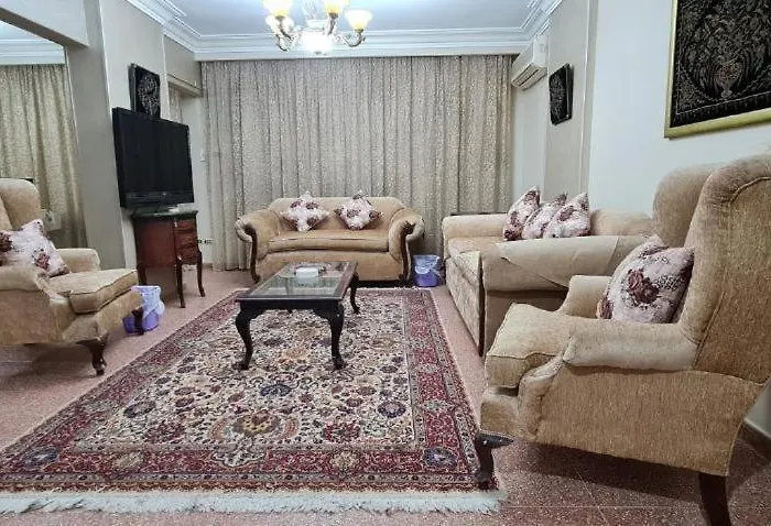 Comfy 3 Bedrooms Apartment In Cairo 96