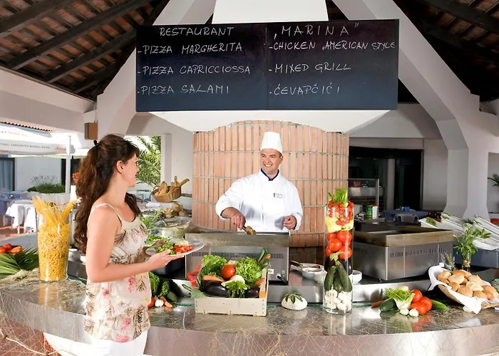 Lanterna Resort