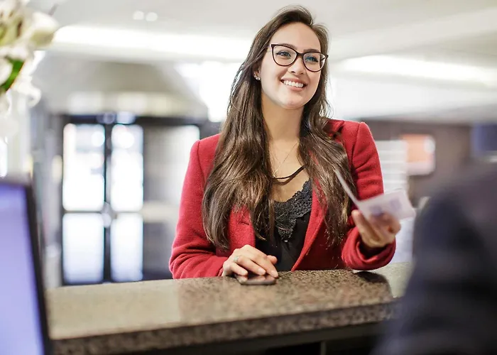 Spa Hotels Resorts Novotel Queenstown Lakeside