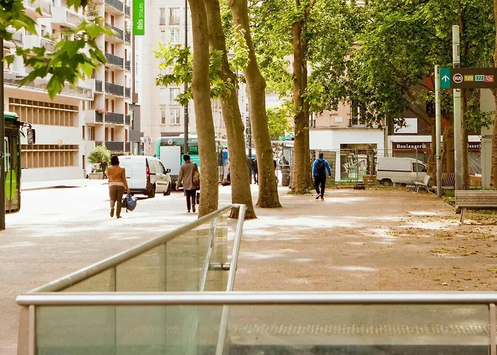 Ibis Styles Paris Mairie De Montreuil