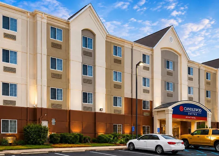 Candlewood Suites Pearl By Ihg