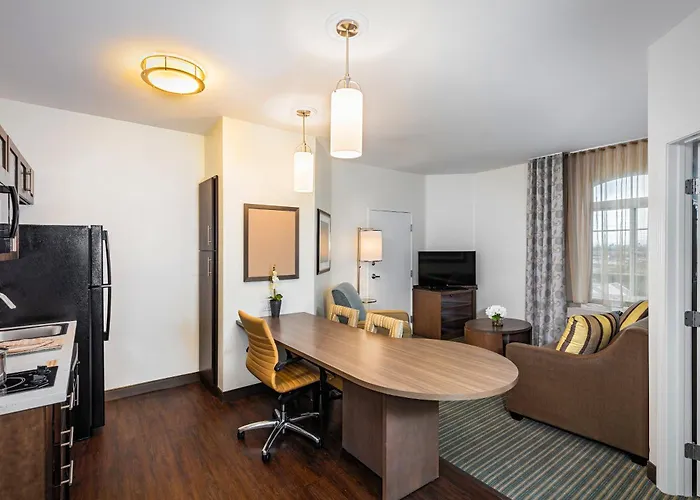 Candlewood Suites Anaheim - Resort Area By Ihg