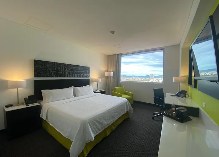 Holiday Inn Express & Suites Puebla Angelopolis By Ihg