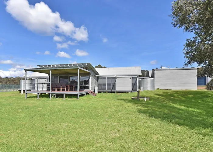 Ironbark Hill Retreat