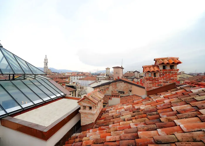 Bergamo Inn 21