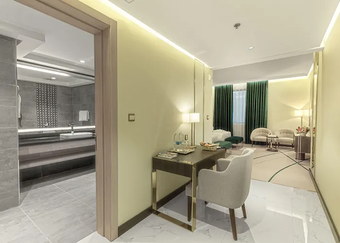 Hotels With Four Stars Green Park