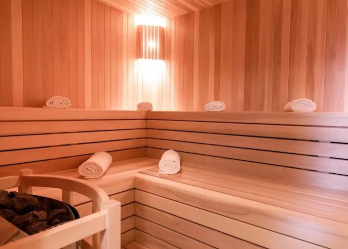  Colorfactory Spa - Czech Leading s