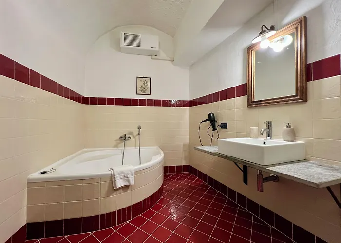  Le Serre Suites & Apartments