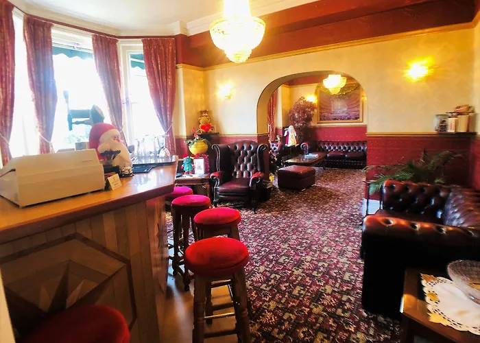 Pension Guide Ilfracombe House - Near Cliffs Pavilion