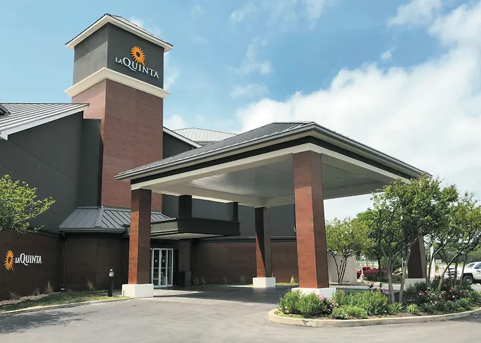 La Quinta By Wyndham Austin Airport