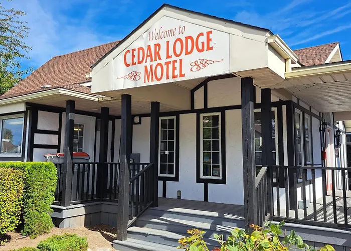 Cedar Lodge Motel