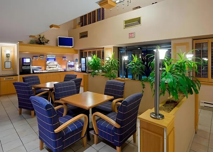 Holiday Inn Express Toronto East - Scarborough By Ihg