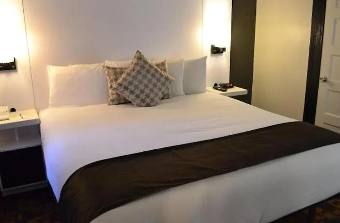 Adante Hotel, A C-Two Hotel