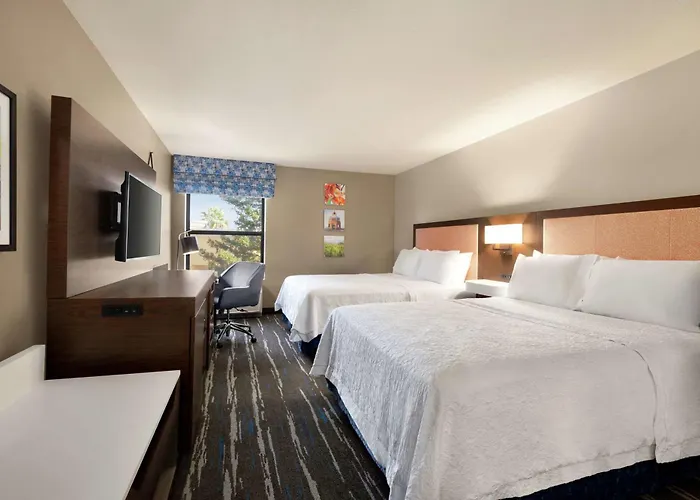 Pets Allowed Hotel Hampton Inn Tracy