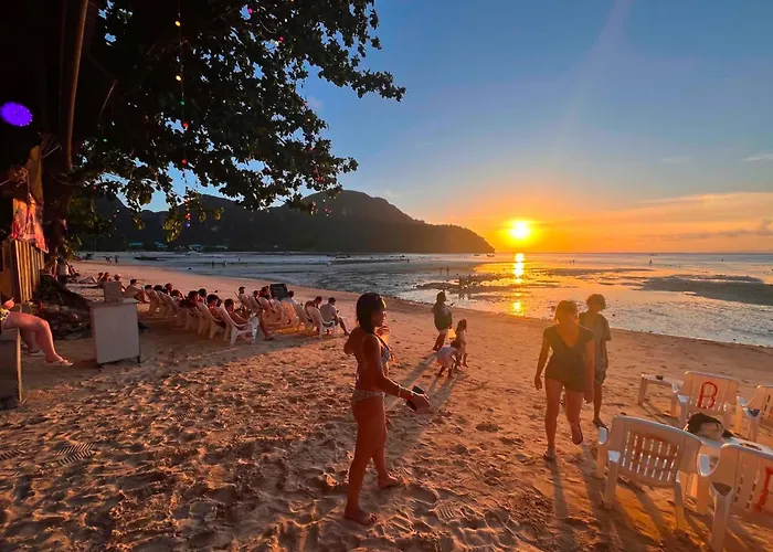 Blanco Beach Bar Hostel