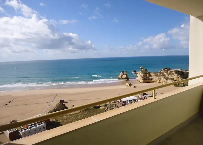 Hotel de praia: Apartamentos Varandas Da Rocha