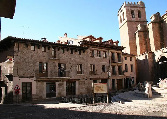 Apartamentos La Iglesia