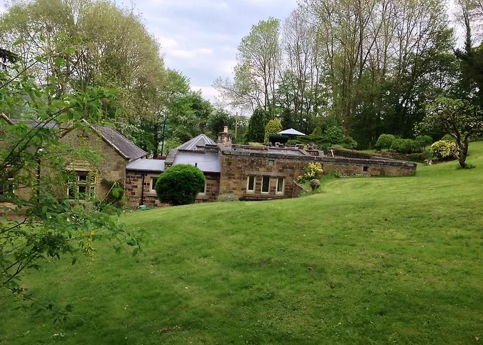 Central hotel: Gardeners Cottage B And B