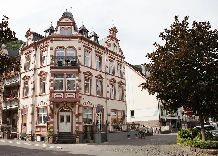 Hotel Ravene