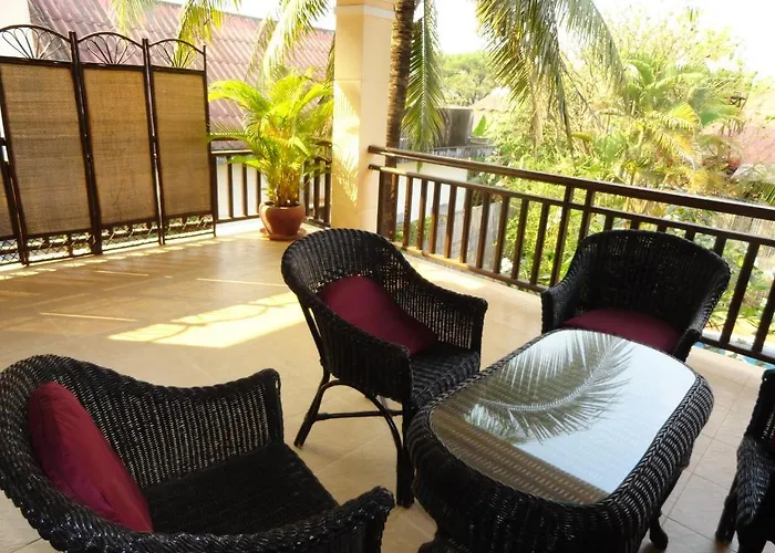 Private villas Shanti
