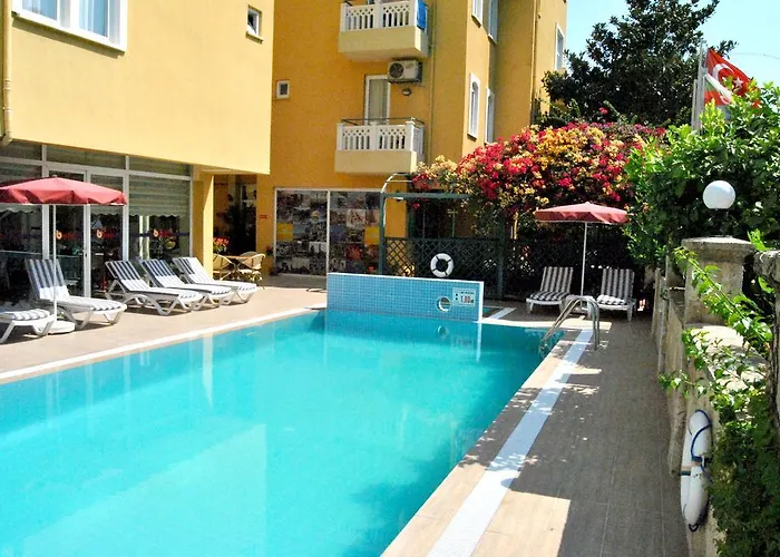 Hotel with Tennis: Benna Hotel