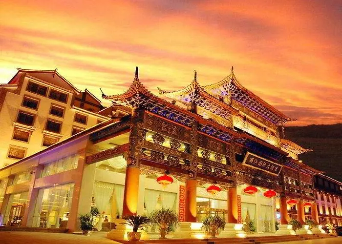 Central hotel: Lijiang International Hotel
