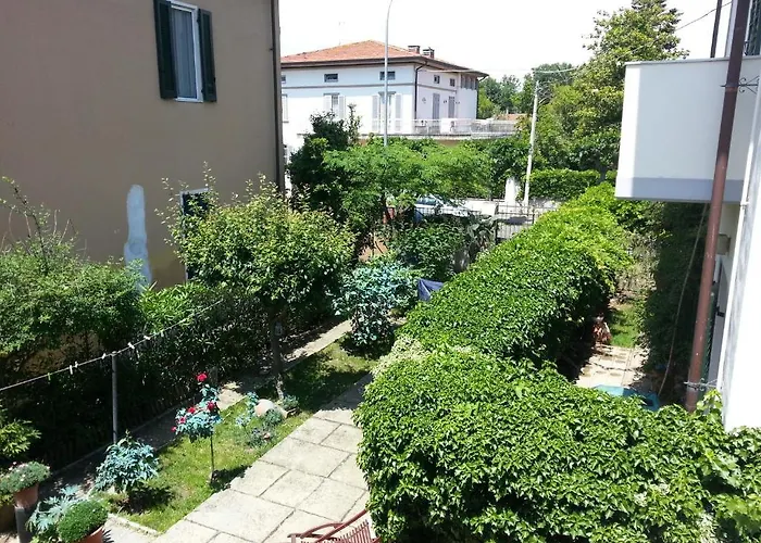 Albergo centrale: A Due Passi Dal Centro Bed&Breakfast