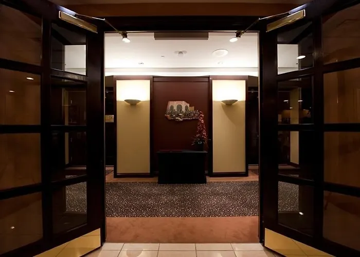 Capital Hill & Suites
