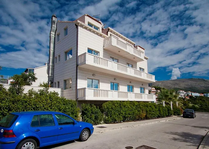 Cocoon & Apartments