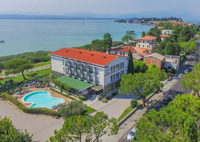 Hotel Ping Pong: Hotel Miramar