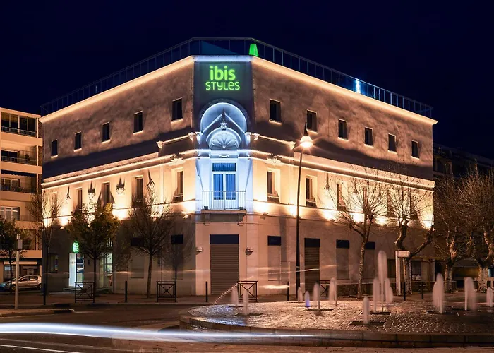 Ibis Styles Hyeres Rooftop & Spa
