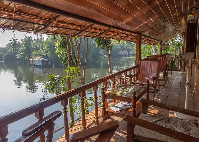 Malayalam Lake Resort