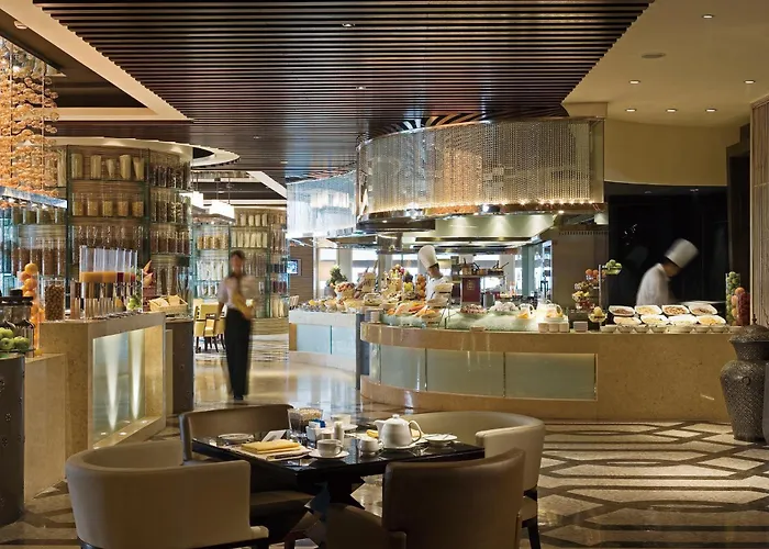 Luxury hotel only: Wanda Vista Beijing