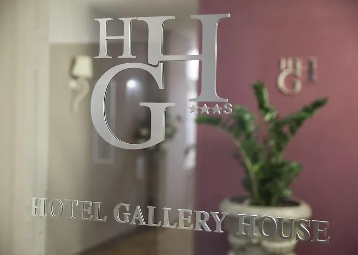 Gallery House