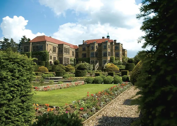 Fanhams Hall, Exclusive Collection