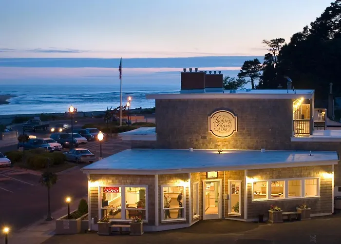3 star hotels Looking Glass