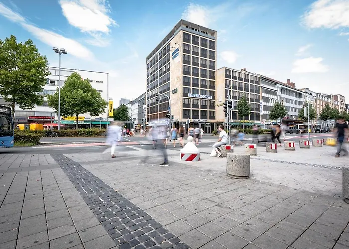 Conti Am Hauptbahnhof