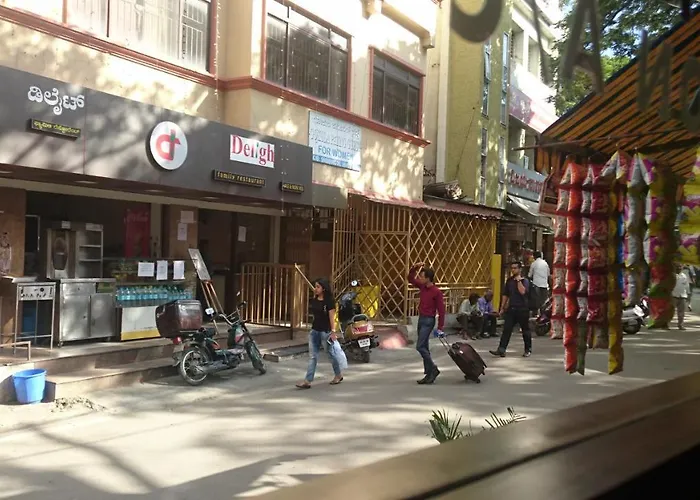 Guest house: Sapphire Inn